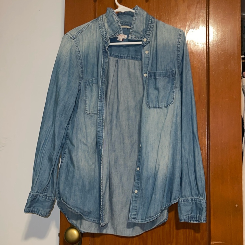 Button up